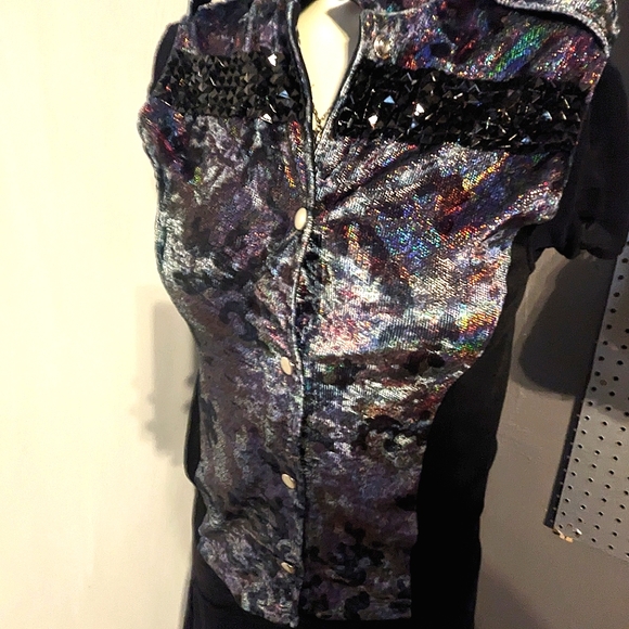 WeissMan rave club festival sleeveless button goth camo medium Y2K holographic - Picture 4 of 7